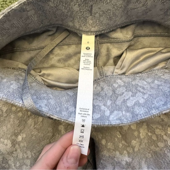 Lululemon Ready to Rulu Jogger Pants size 0 - Picture 6 of 6